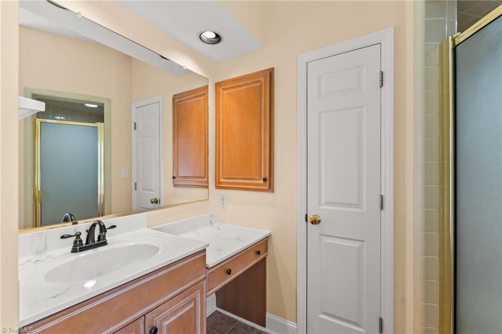 6973 Chapsworth Drive Property Photo 21