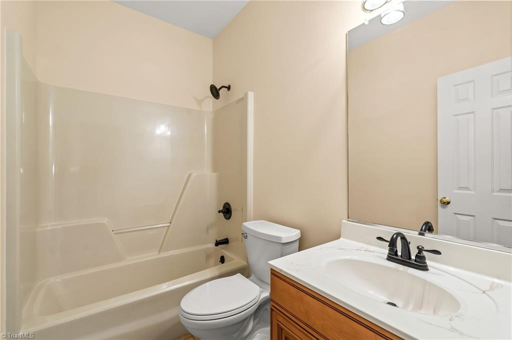 6973 Chapsworth Drive Property Photo 25