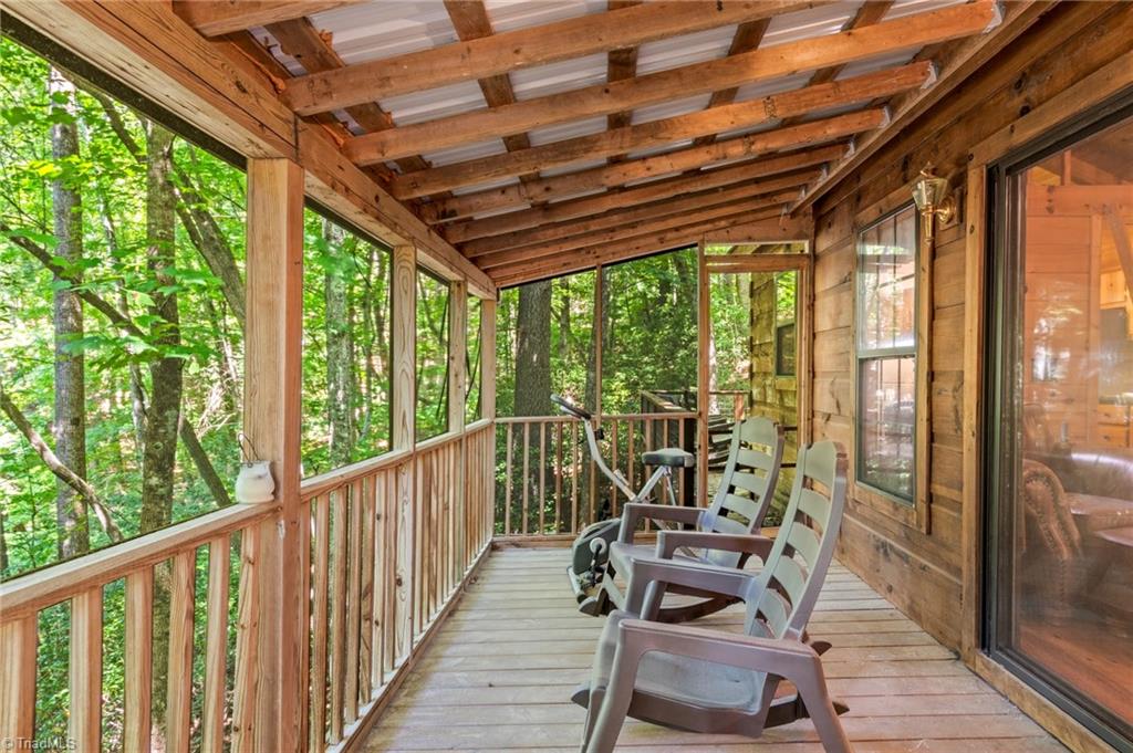 157 Wolf Trail Property Photo 16