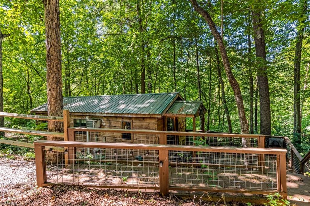 157 Wolf Trail Property Photo 21
