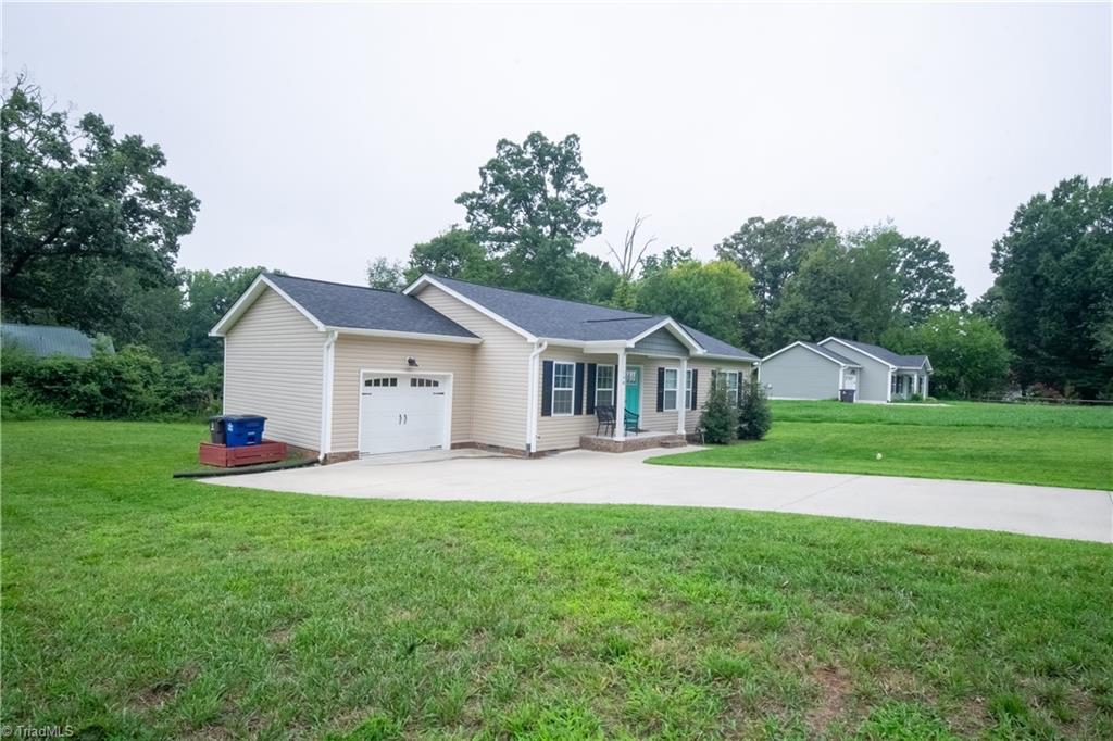 198 Quail Drive Property Photo 2