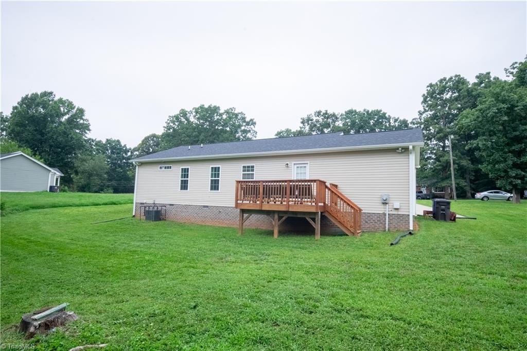 198 Quail Drive Property Photo 3