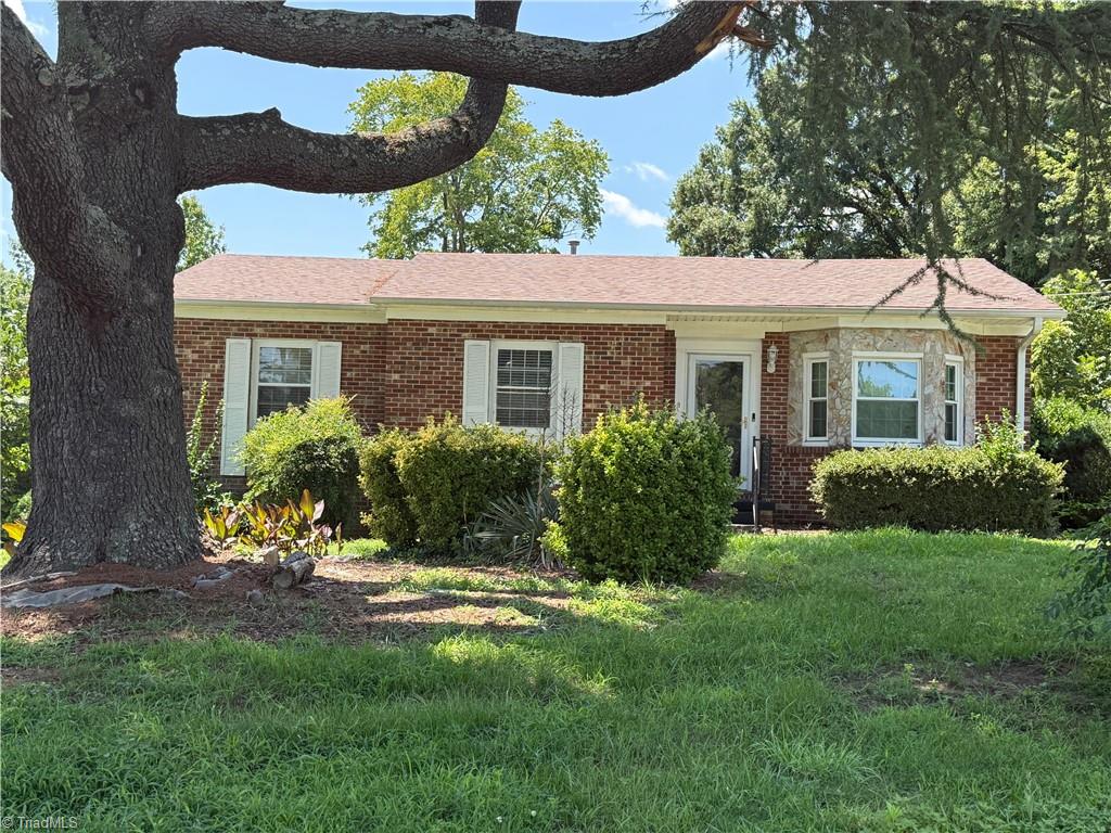 2201 Woodberry Drive