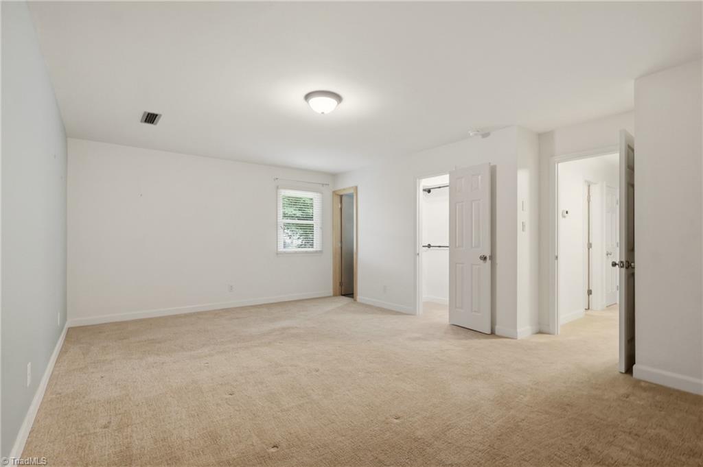 905 Northshore Court Property Photo 18