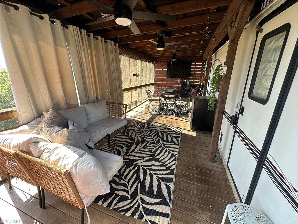 108 Robin Lane Property Photo 21