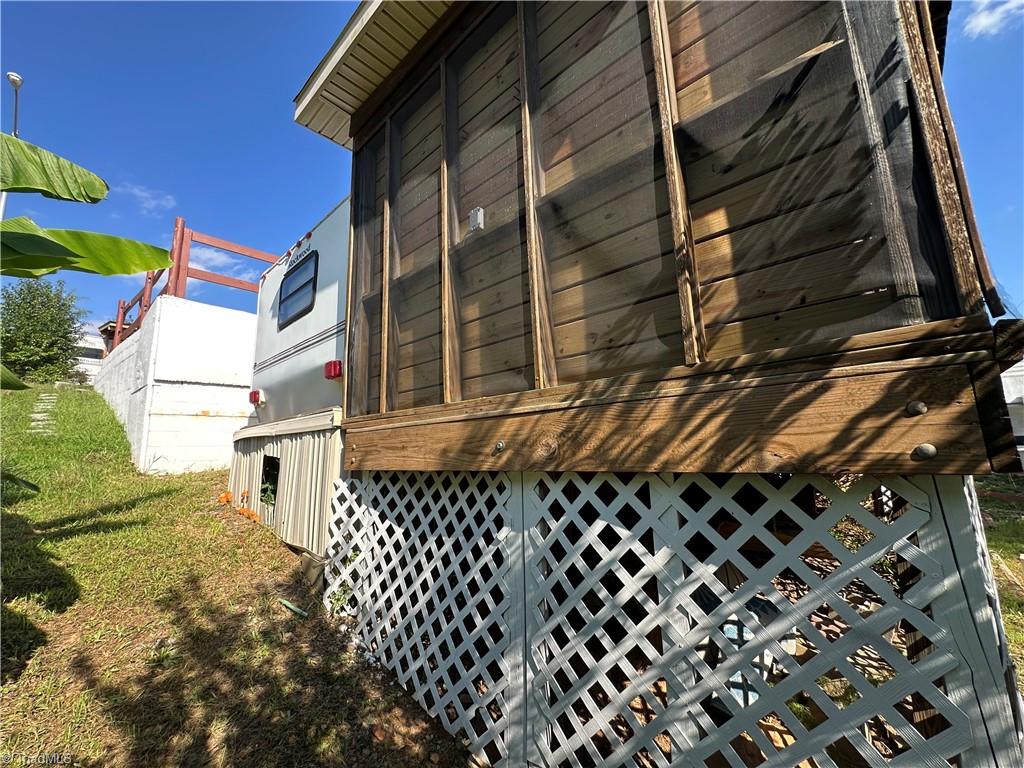 108 Robin Lane Property Photo 25