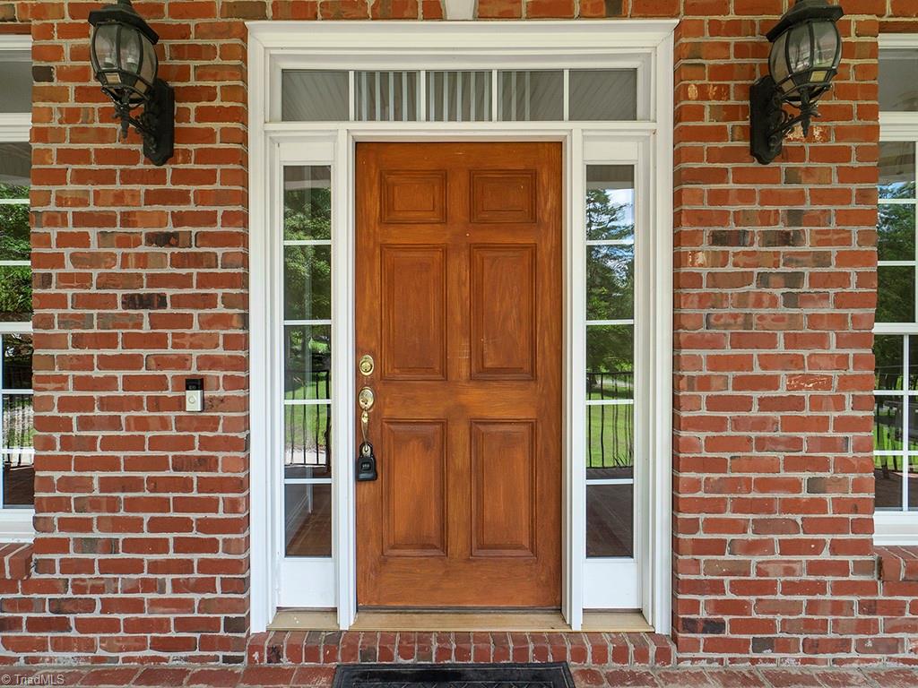 2048 Neese Road Property Photo 2