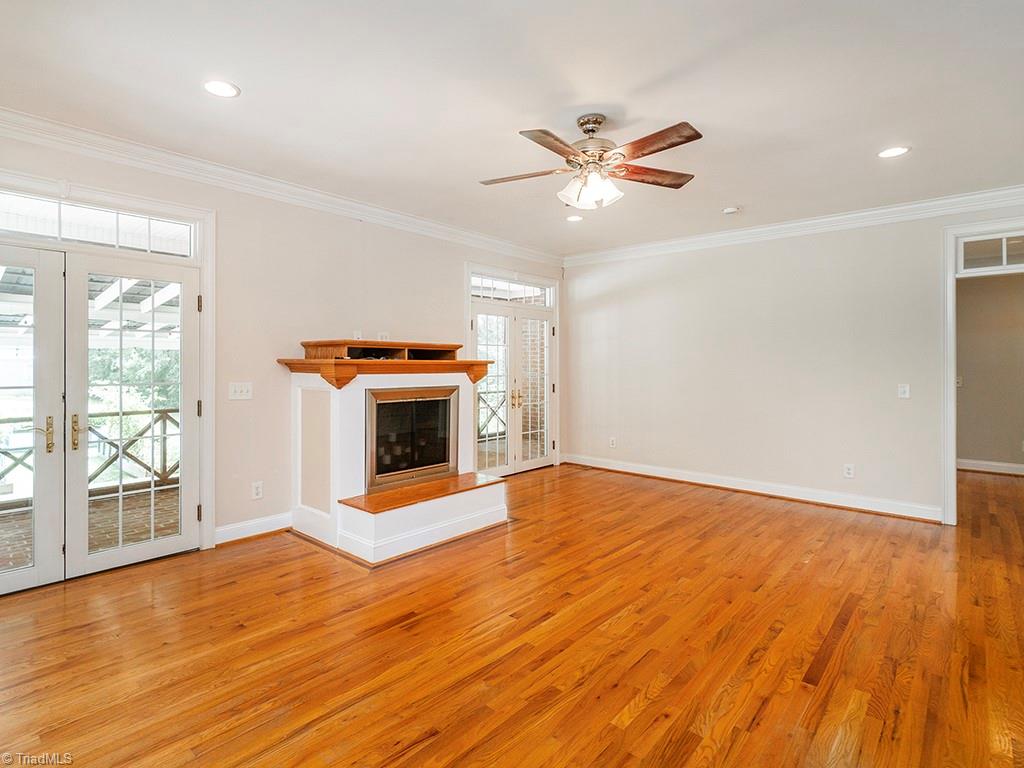 2048 Neese Road Property Photo 15