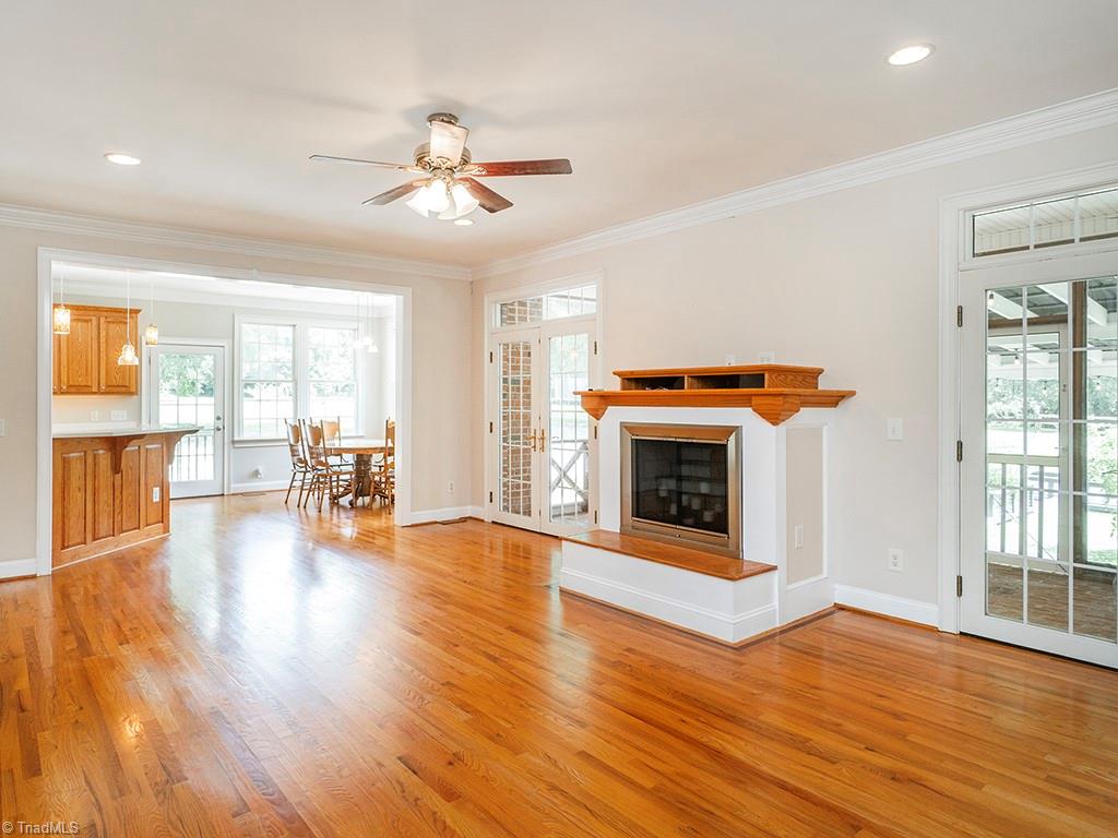 2048 Neese Road Property Photo 17