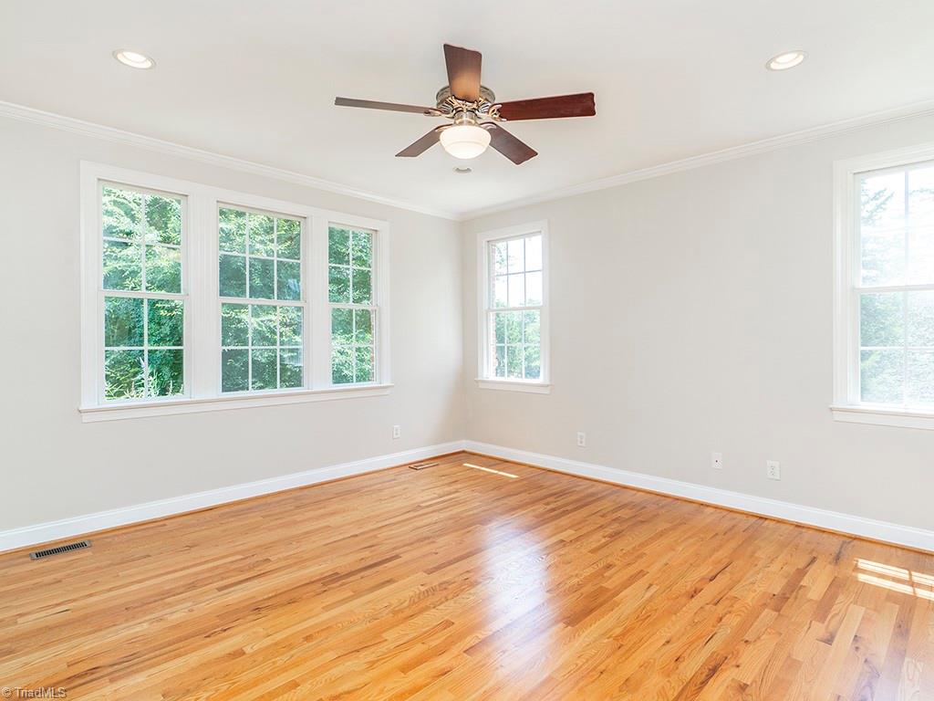 2048 Neese Road Property Photo 21