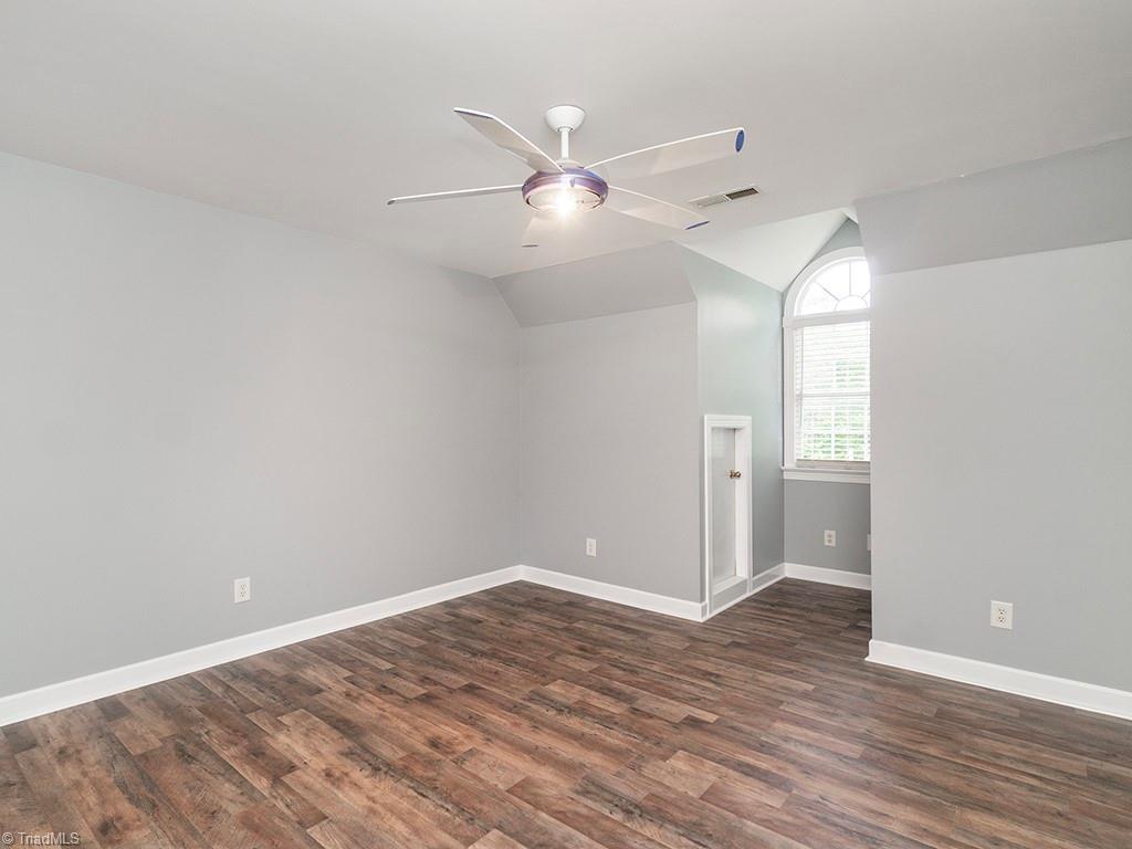 2048 Neese Road Property Photo 30
