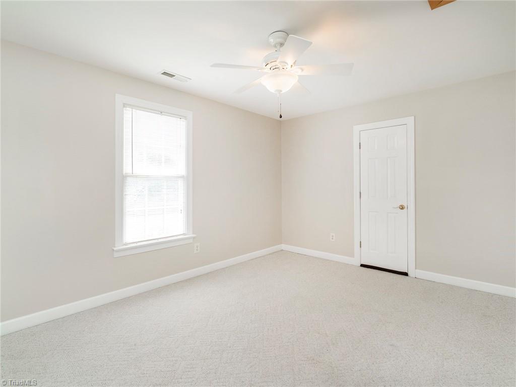 2048 Neese Road Property Photo 34
