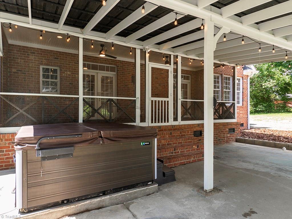 2048 Neese Road Property Photo 40