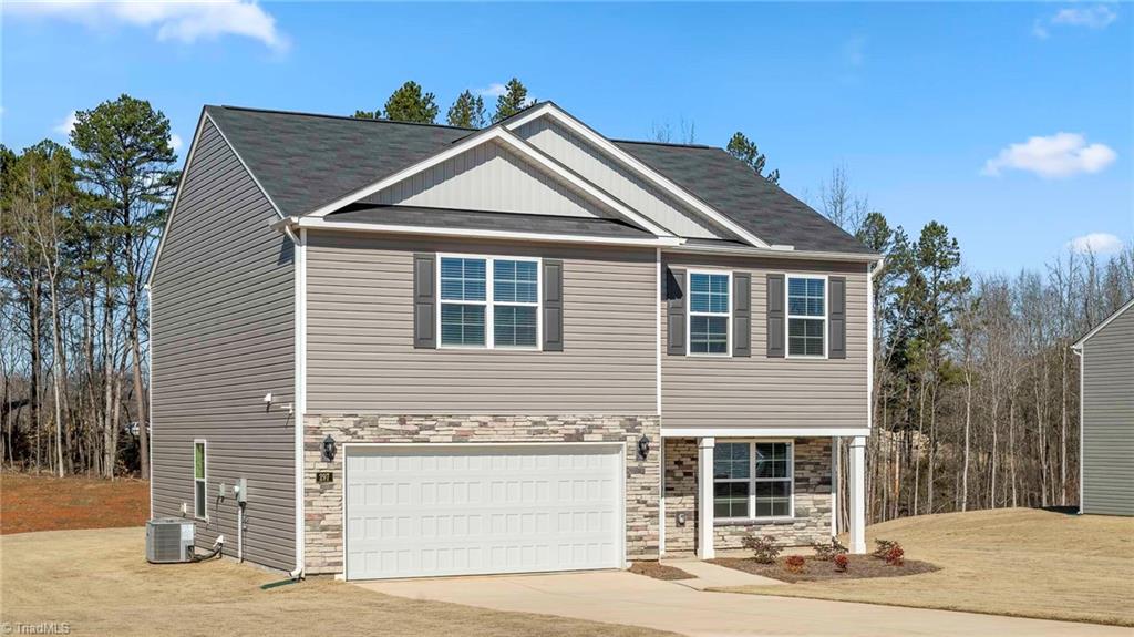 501 Baymeade Drive Property Photo 1