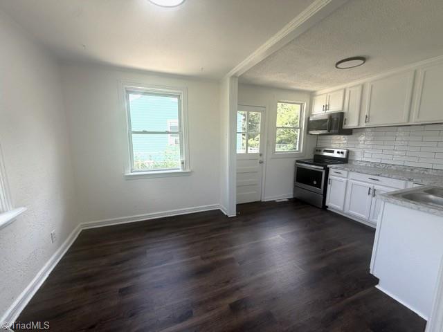 1048 E Clemmonsville Road Property Photo 6