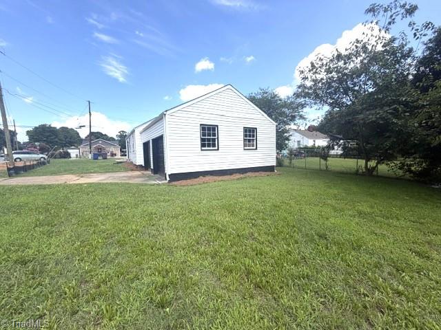 1048 E Clemmonsville Road Property Photo 15