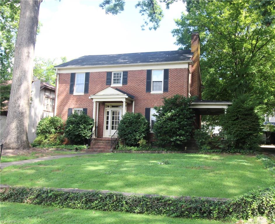 710 Sunset Drive Property Photo 1