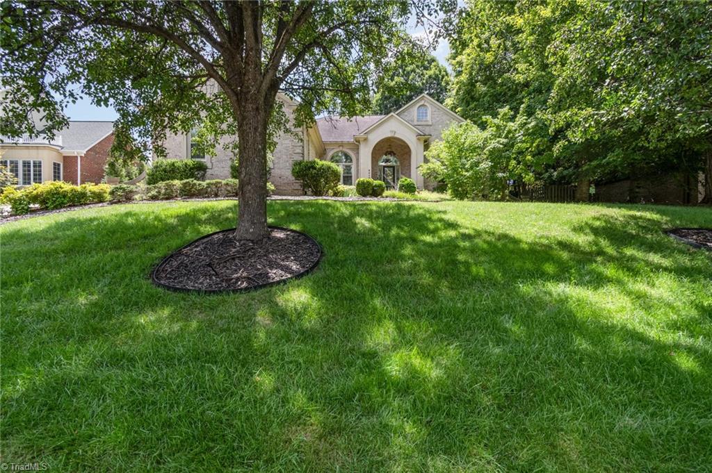 2512 Burch Point Property Photo 4