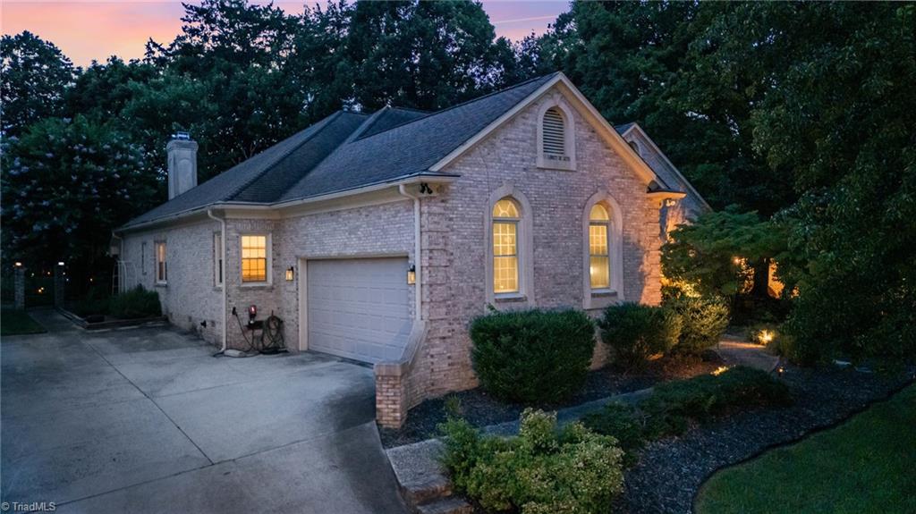 2512 Burch Point Property Photo 45