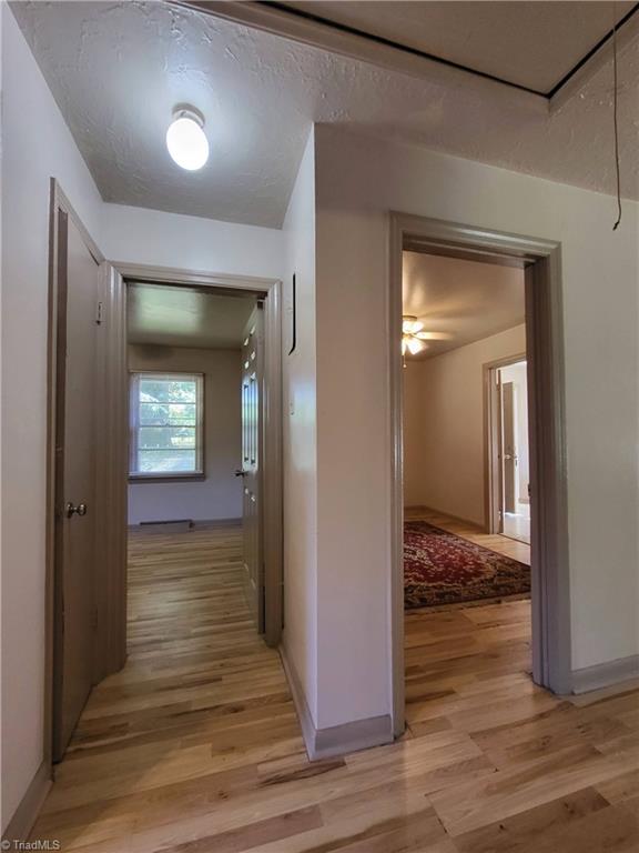 725 Cliffside Avenue Property Photo 10