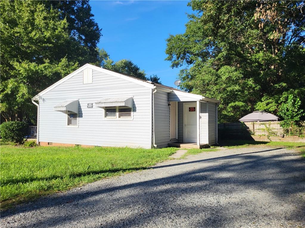 725 Cliffside Avenue Property Photo 14