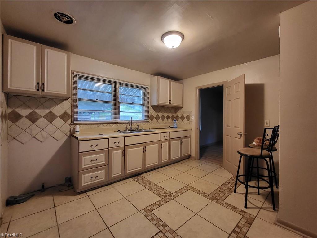 725 Cliffside Avenue Property Photo 19