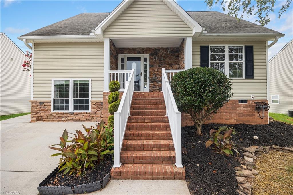 4153 Salem Springs Court Property Photo 1