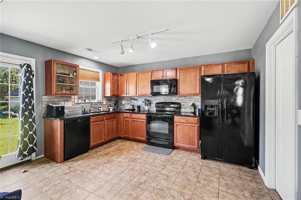 635 Popes Creek Road Property Photo 13