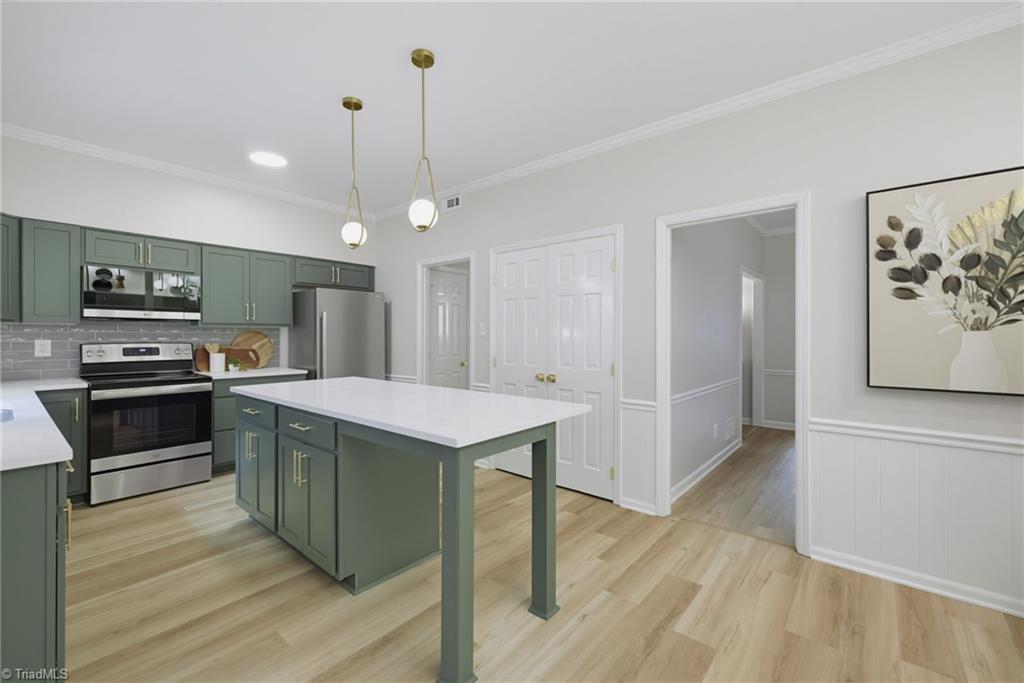 1 Fountain Manor Drive # B Property Photo 17