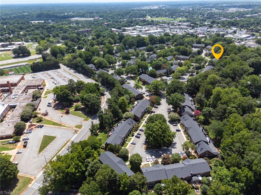1 Fountain Manor Drive # B Property Photo 35