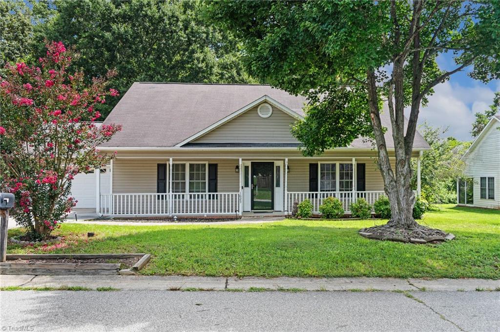 1625 N Ammons Drive Property Photo 1