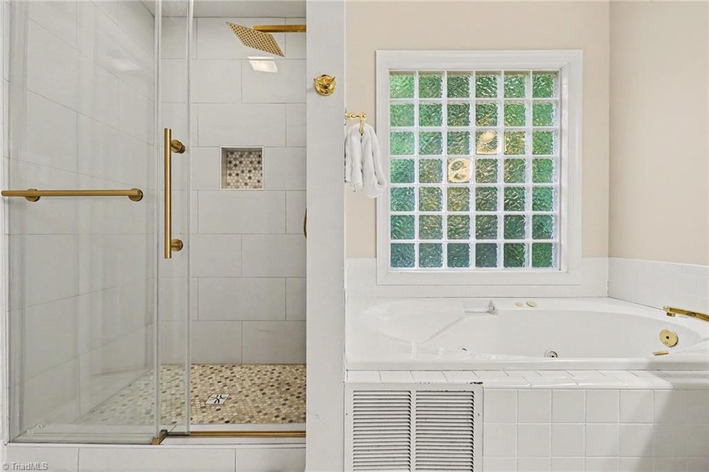 4008 Braddock Road Property Photo 18