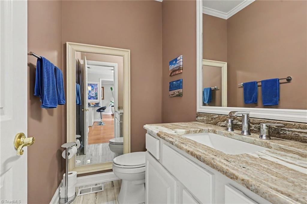 4008 Braddock Road Property Photo 19