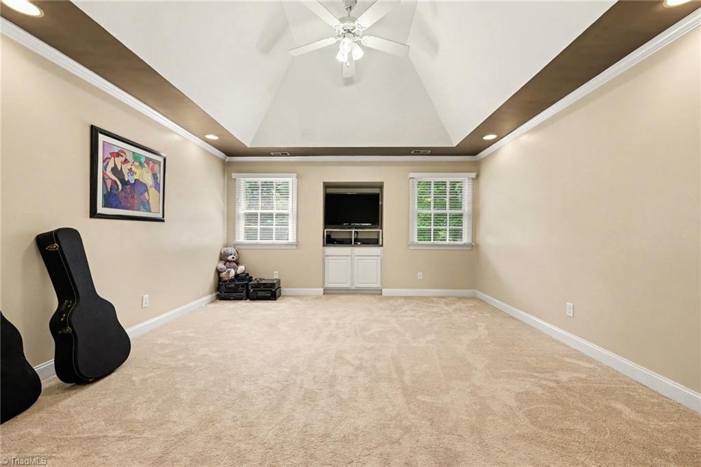 4008 Braddock Road Property Photo 28