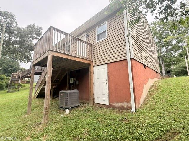 614 Wesley Drive Property Photo 3