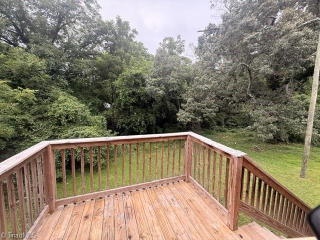614 Wesley Drive Property Photo 6