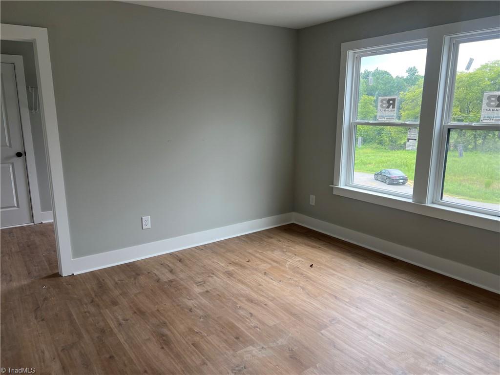 469 Lenalan Drive Property Photo 15