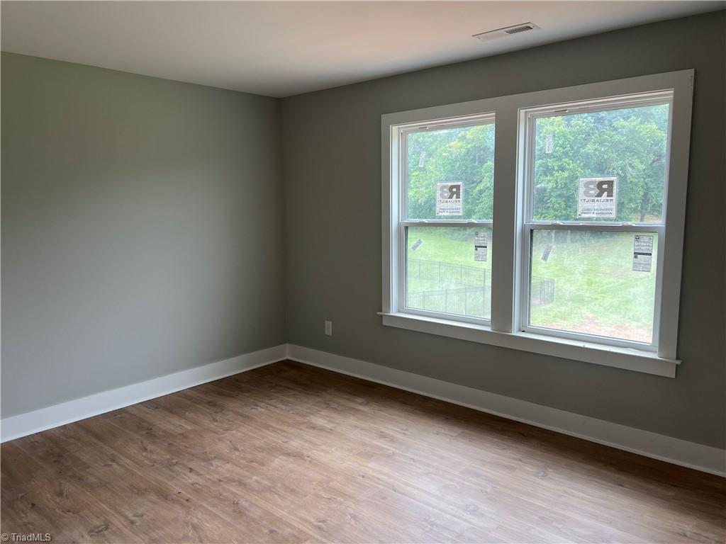 469 Lenalan Drive Property Photo 16