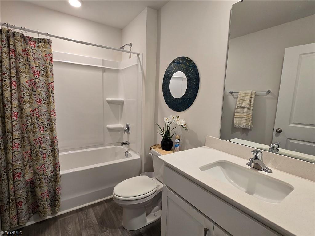 202 Alamos Avenue Property Photo 19