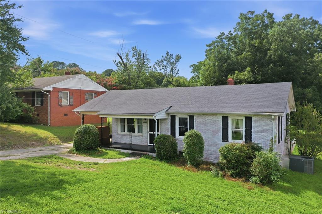 1208 Wallace Street Property Photo 6