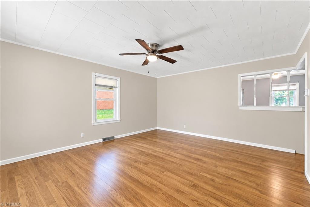 1208 Wallace Street Property Photo 10
