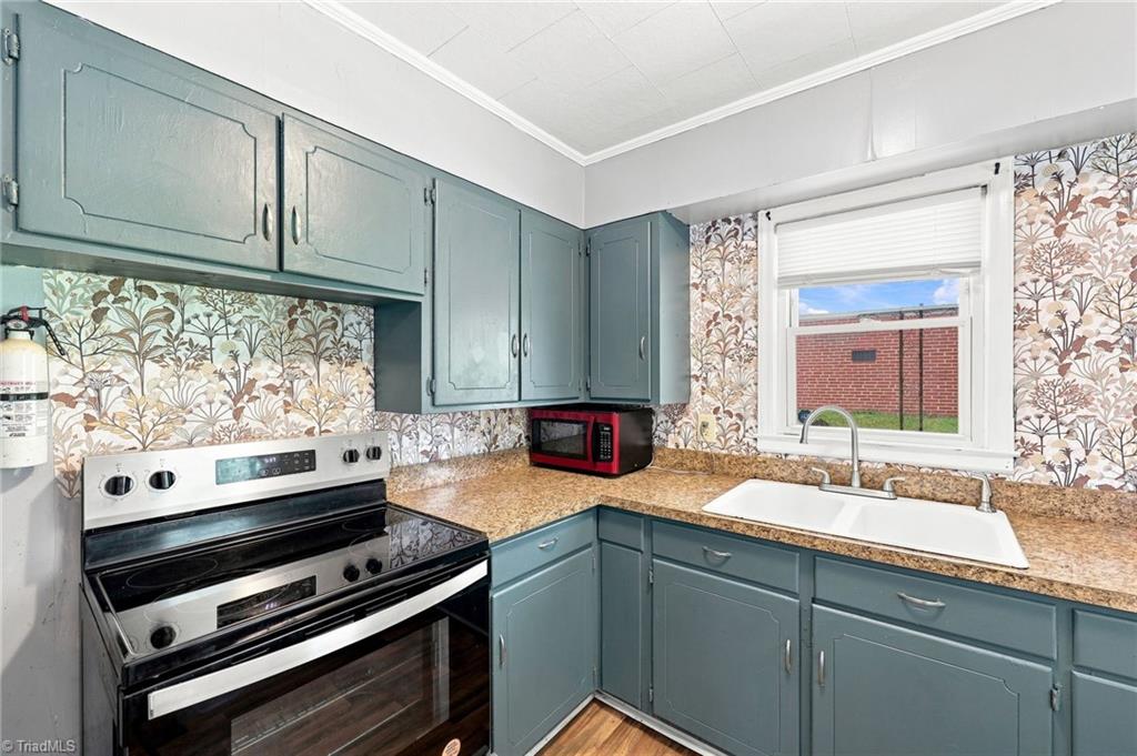 1208 Wallace Street Property Photo 15