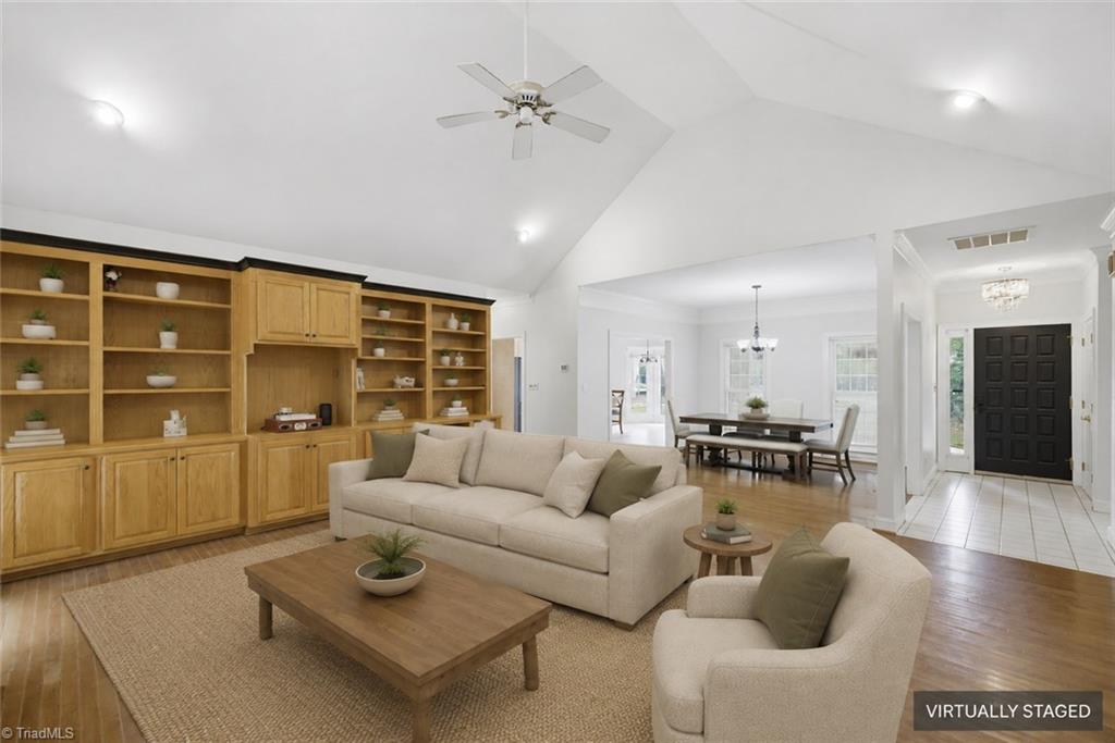 7802 High Meadows Road Property Photo 9