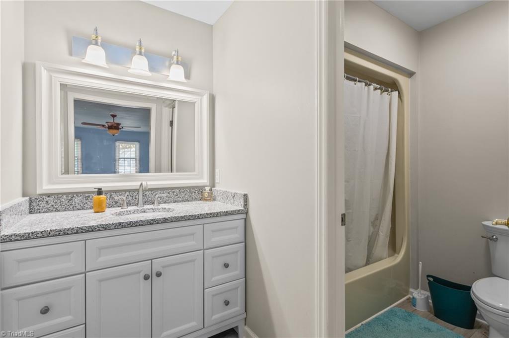 208 Ashley Trace Property Photo 17