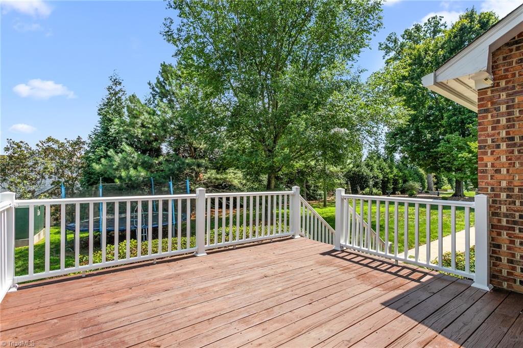 208 Ashley Trace Property Photo 27