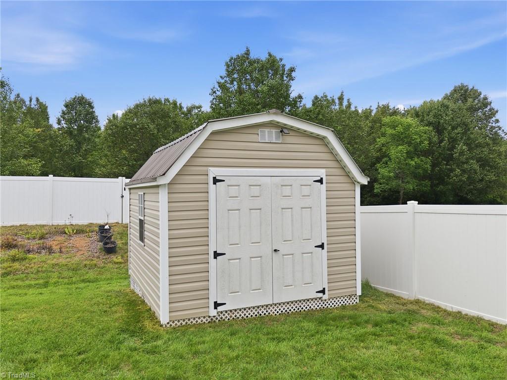 110 Cape Fear Drive Property Photo 46