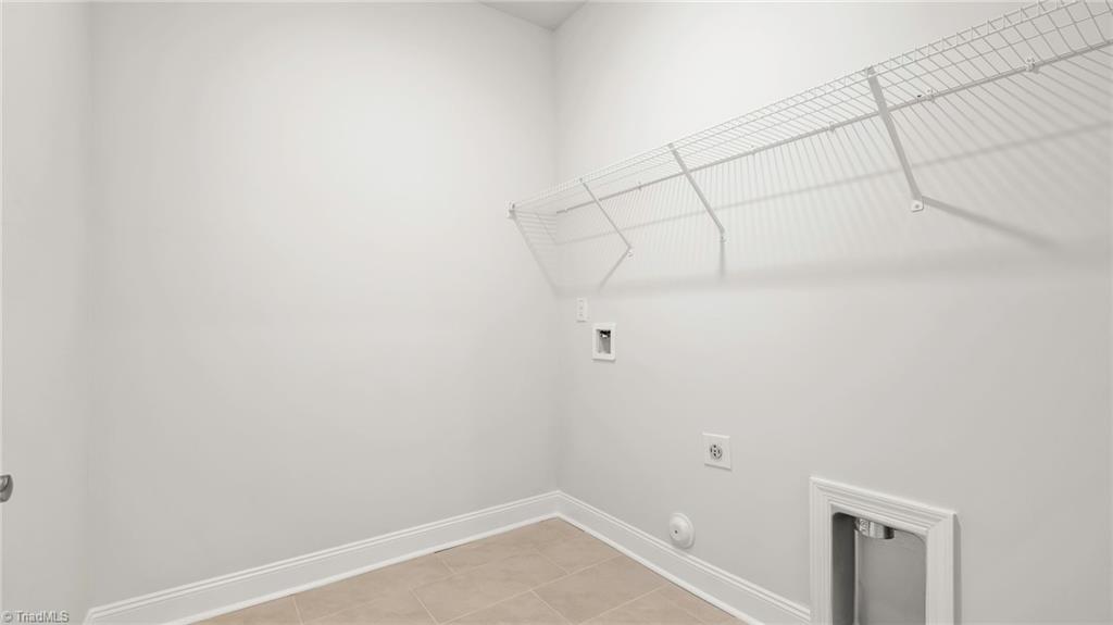 311 Sefton Drive Property Photo 10