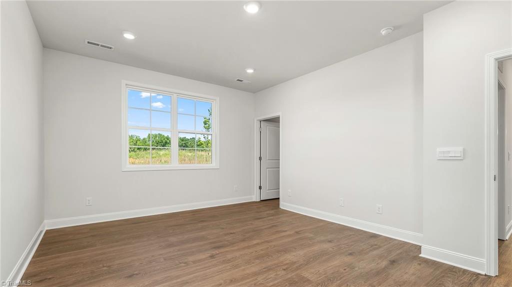 311 Sefton Drive Property Photo 12