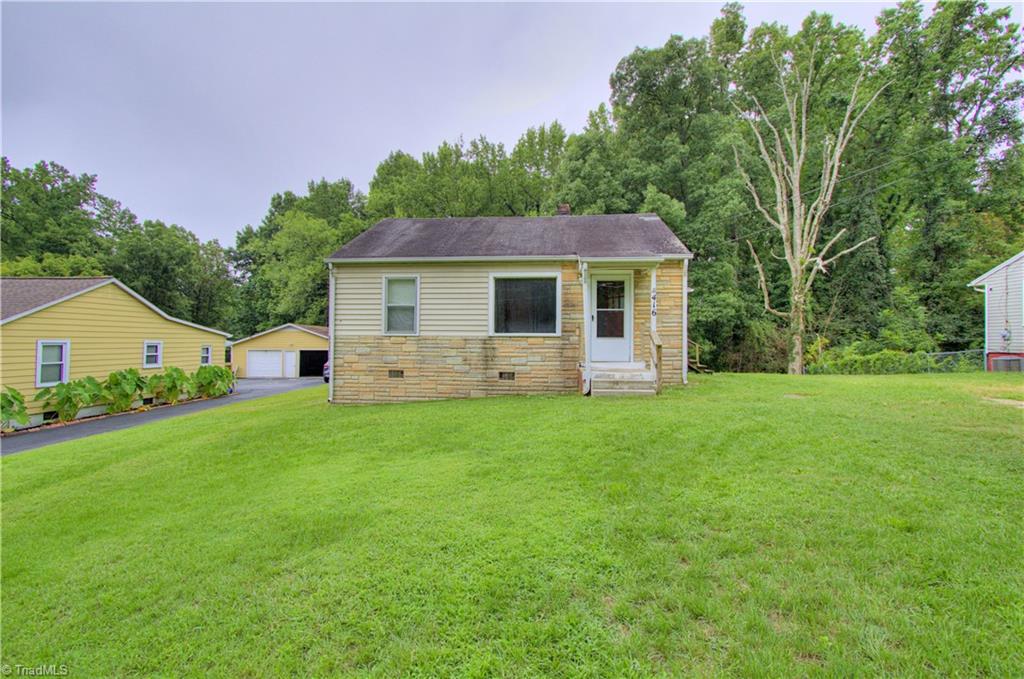 416 E Peachtree Drive