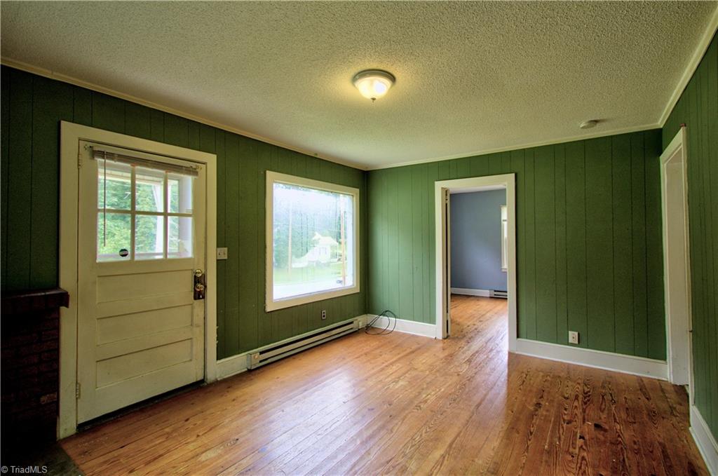 416 E Peachtree Drive Property Photo 3